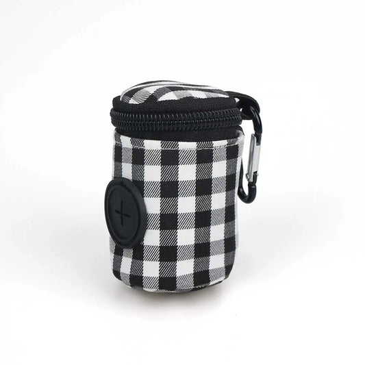 Pet waste bag Checkered pattern  Fashionable Easy to carry when going out  Waste bag for dog feces Outdoor litter collection bag